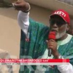 Gov.-Akeredolu-welcomes-new-converts-to-the-APC-family_0c45868d-attachment
