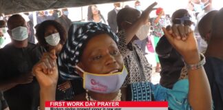 First work day Prayer: Workers Pledge Renewed Vigour in new yea