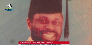 Akeredolu presents staff of office to 17 Year Old Okeluse Monarch, Oloyede Akinghare