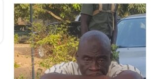 A suspected ritualist, Tunde Olayiwola who was arrested by the Ondo State Police Command for unlawful possession of fresh human head has died in police custody.