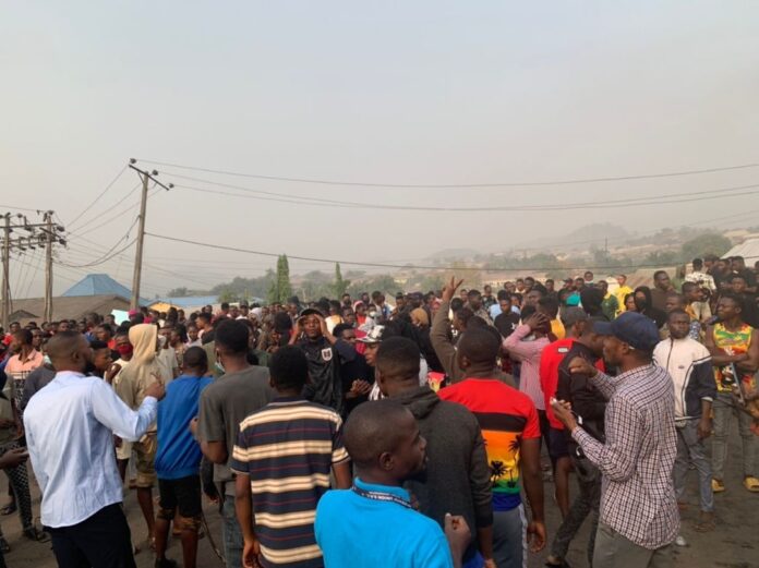 AAUA-Students