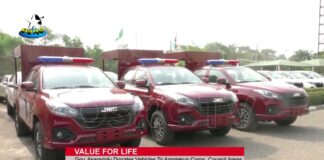 Akeredolu donates vehicles to Amotekun, 18 LGs