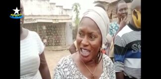 Breaking!!! Akure residents nab suspected kidnapper.