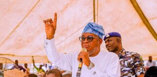 Breaking… Osun State politics: Oyetola meets Apc supporters after defeat