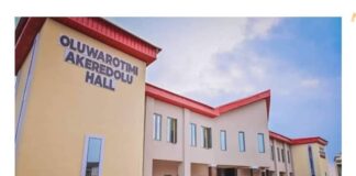 In The News:Akeredolu, other old students of 68/72 Set donate building to Loyola College..Name Hall after Gov Akeredolu
