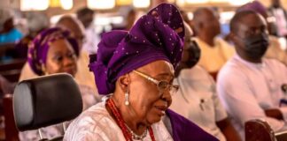 More eminent Nigerians sign the condolence register in Ibadan in honour of Mama Grace Akeredolu