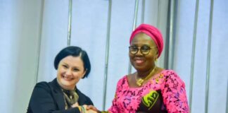 Let us work together – Akeredolu’s wife urges EU ambassador to Nigeria