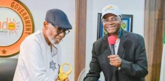 GOV AKEREDOLU RECEIVES NIESV MERIT AWARD