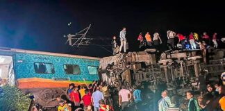 More than 230 dead after India train crash