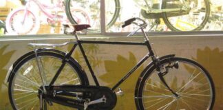 Resort to bicycles for transportation – FG tells Nigerians