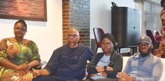Mimiko Visits Akeredolu’s Family in Ibadan.