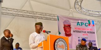 AIYEDATIWA MEETS APC STAKEHOLDERS, PREACHES UNITY AHEAD OF GOVERNORSHIP ELECTION