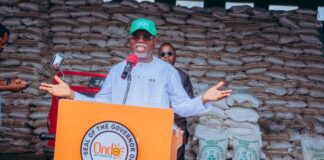 GOV AIYEDATIWA FLAGS OFF DISTRIBUTION OF FOOD ITEMS TO THE VULNERABLE; GRAINS, TOOLS TO FARMERS